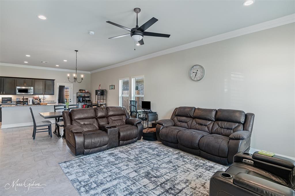207 Norwell Lane Property Photo 4