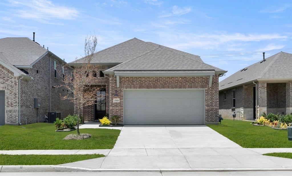5909 Laurel Lake Lane Property Photo 2