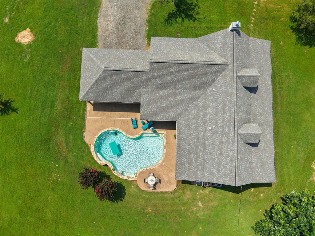 5884 Fm 1650 Property Photo 4