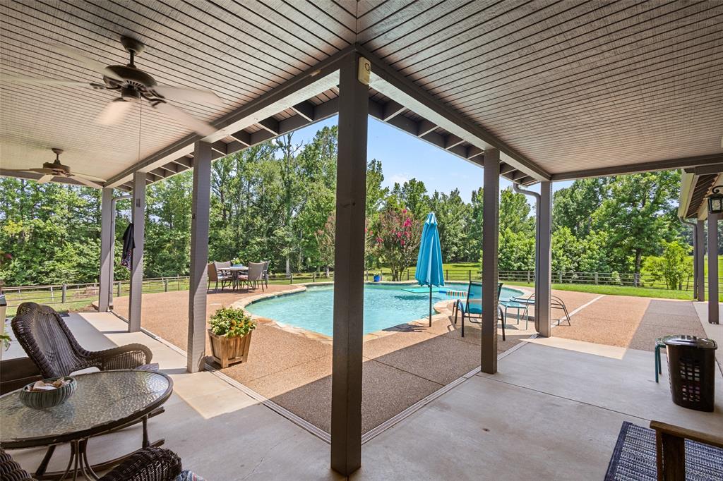 5884 Fm 1650 Property Photo 7