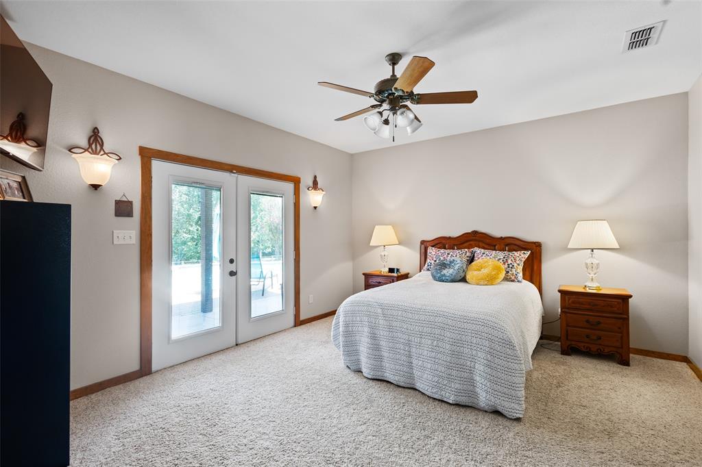 5884 Fm 1650 Property Photo 23