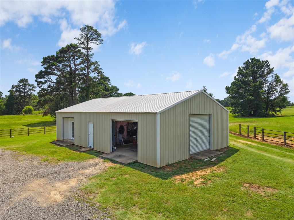 5884 Fm 1650 Property Photo 31