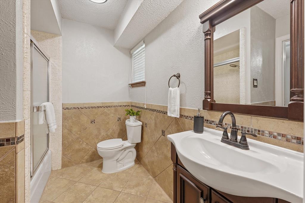 5429 Enderly Place Property Photo 17