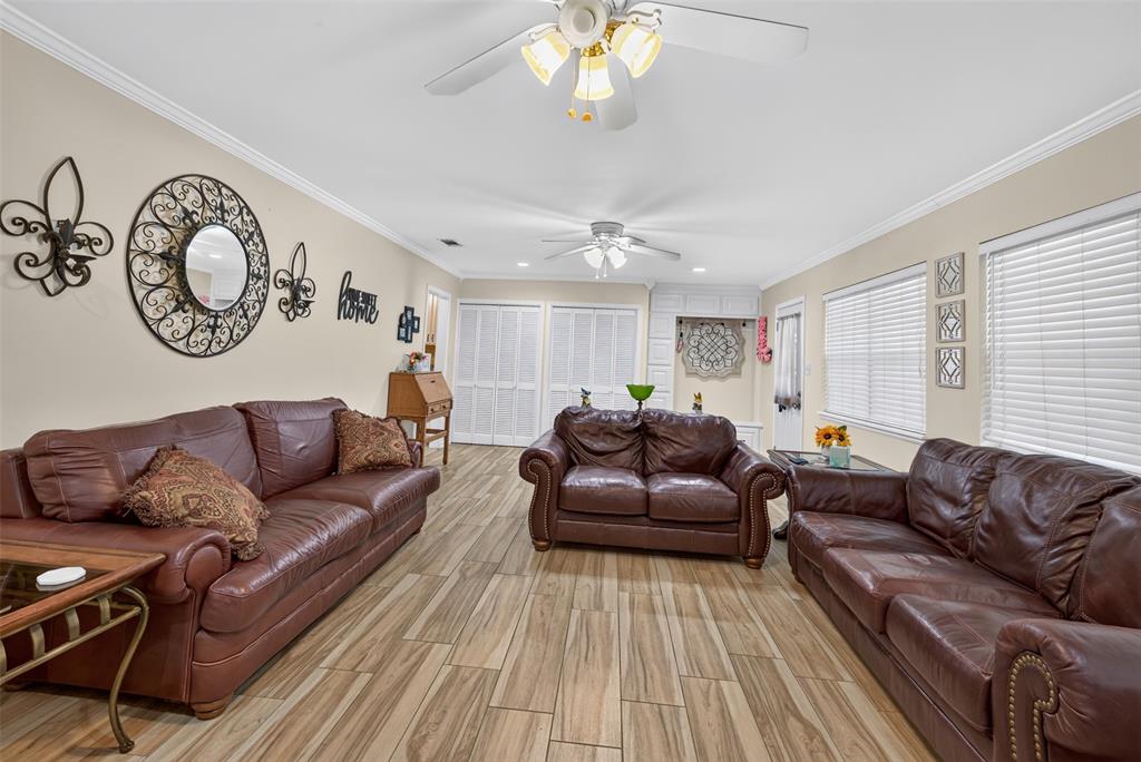 124 Lawrence Drive Property Photo 8