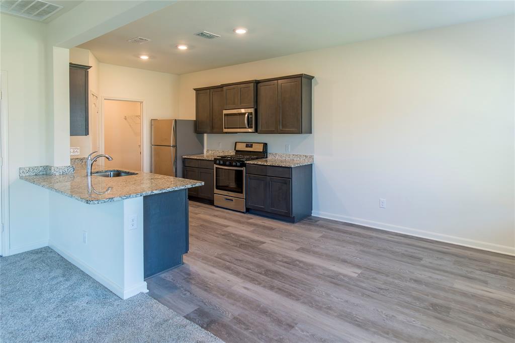 1825 Fergus Drive Property Photo 12