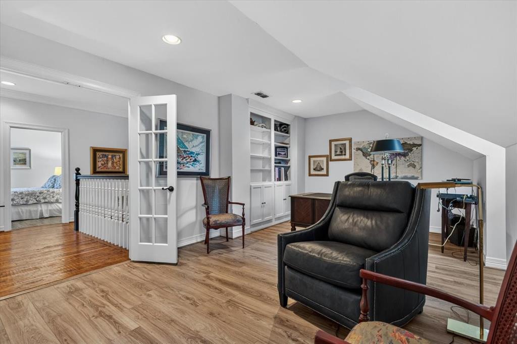 1436 Lakeshore Drive Property Photo 30