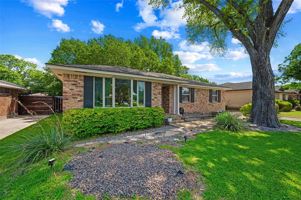 2536 Saint Francis Avenue Property Photo 4