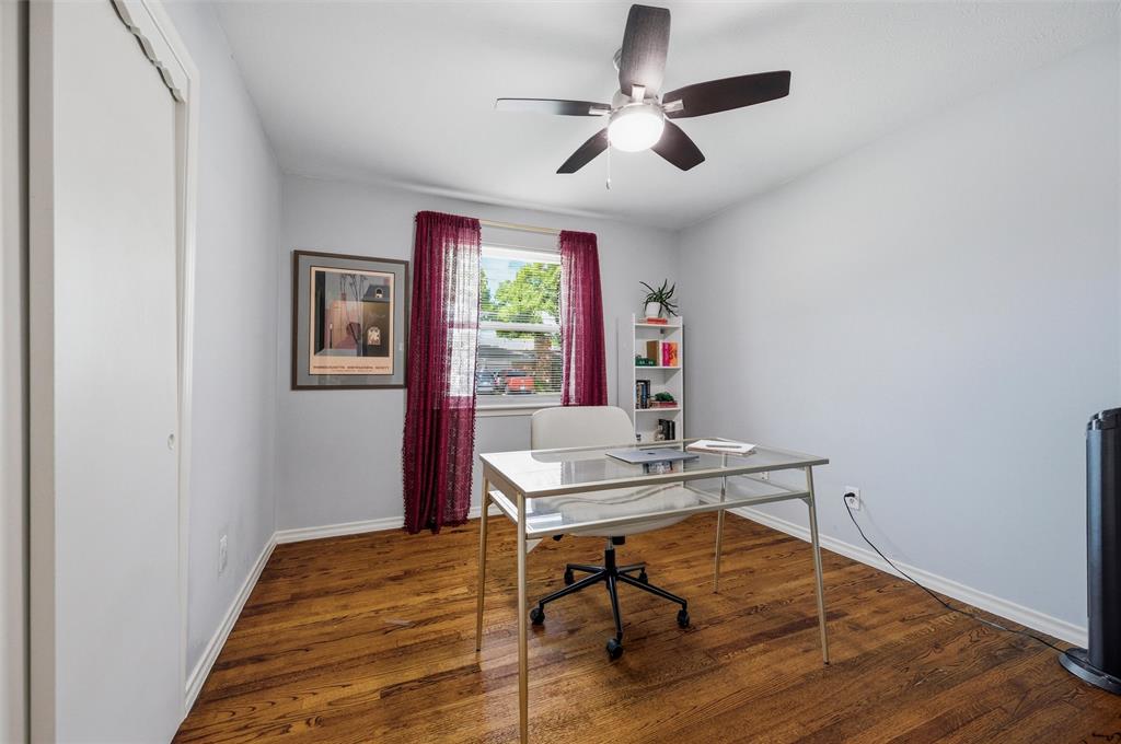 2536 Saint Francis Avenue Property Photo 18