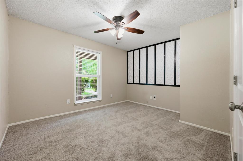 2713 Riviera Drive Property Photo 22