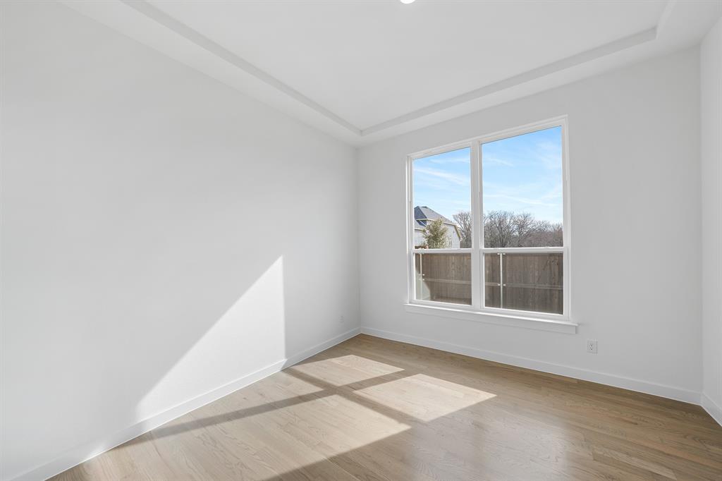 1311 Sapphire Lane Property Photo 6