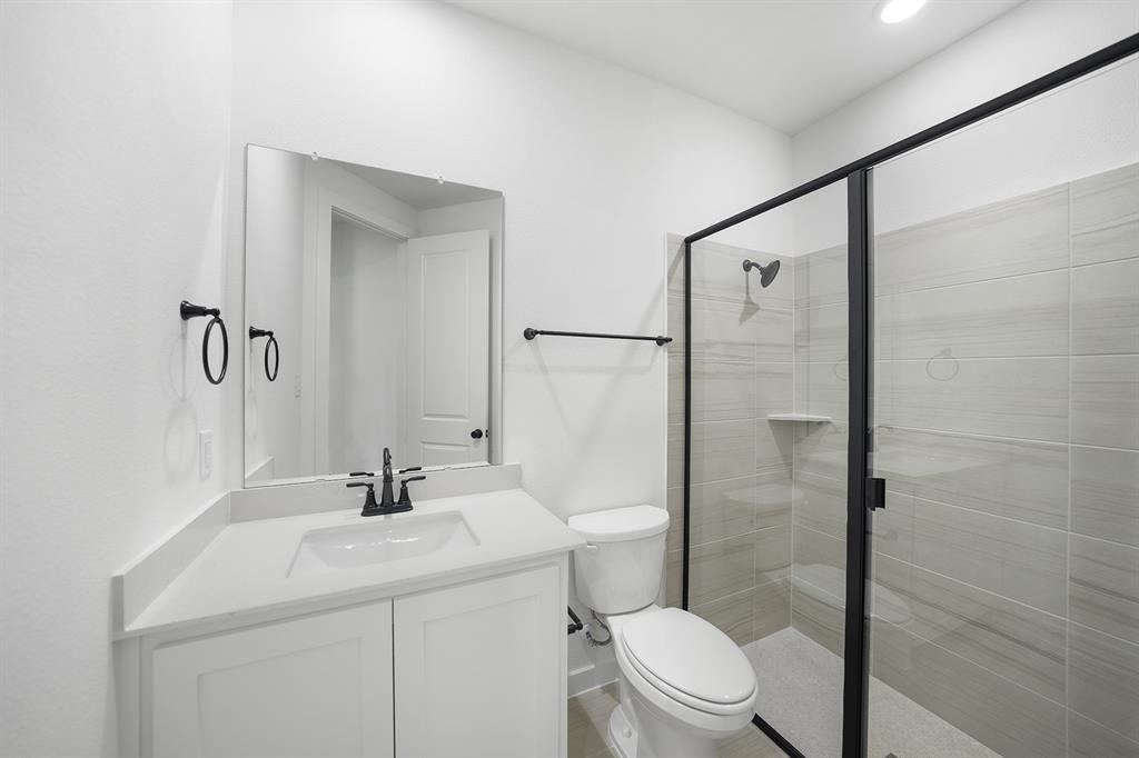 1311 Sapphire Lane Property Photo 10