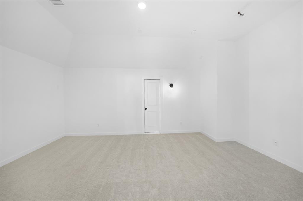 1311 Sapphire Lane Property Photo 22
