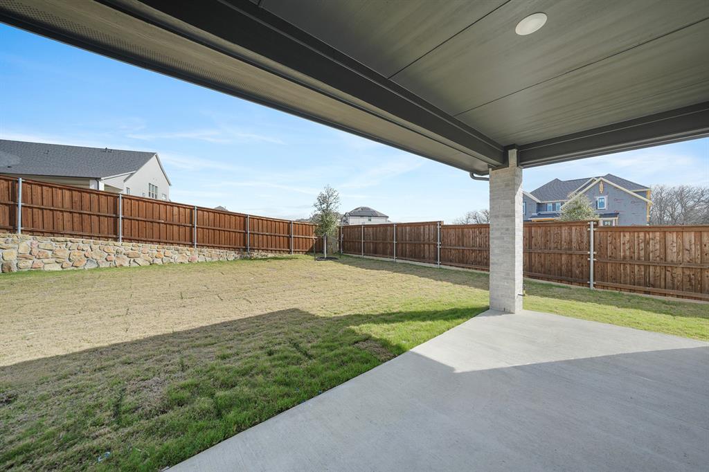 1311 Sapphire Lane Property Photo 27