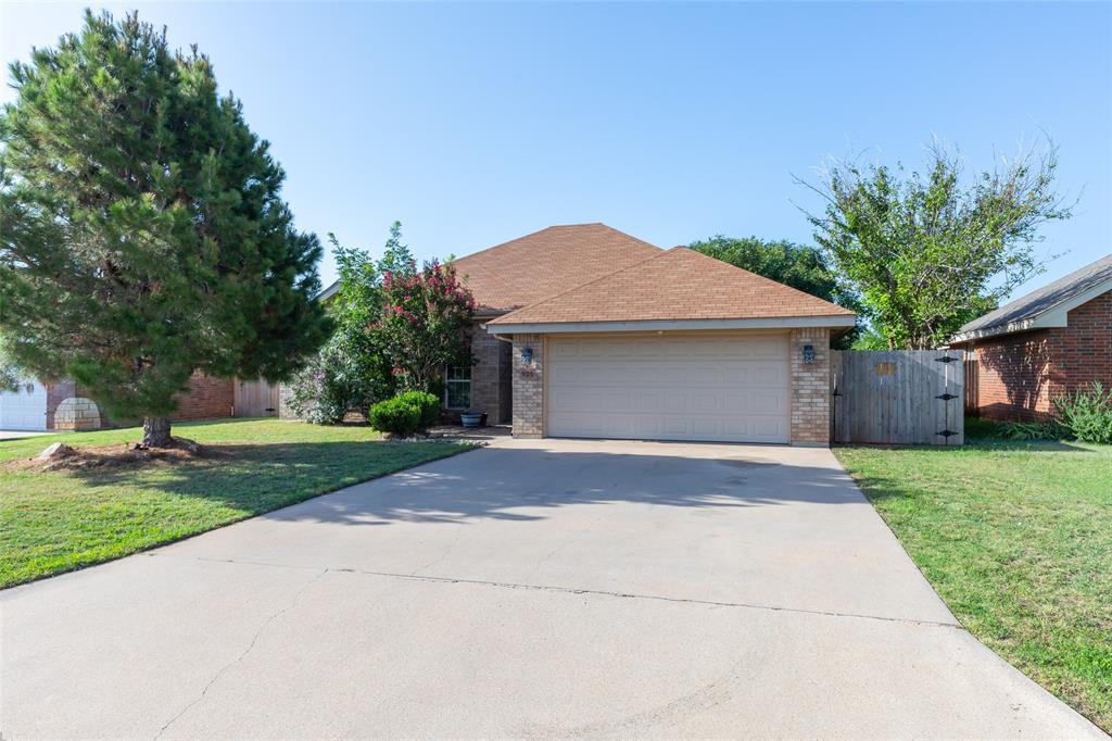 925 Swift Water Drive Property Photo 1