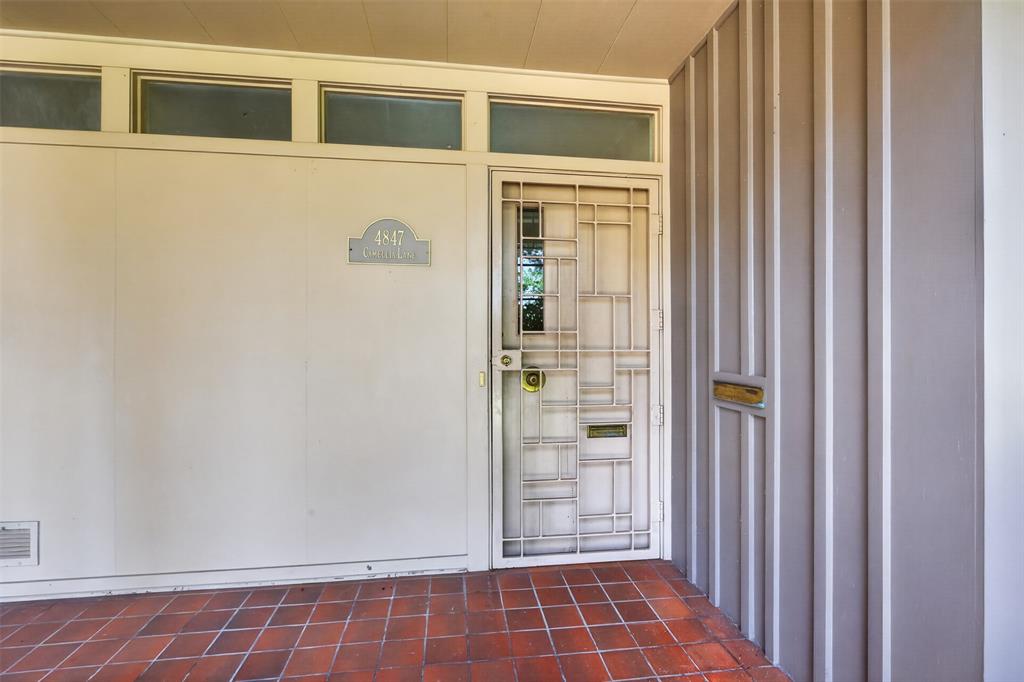 4847 Camellia Lane Property Photo 3
