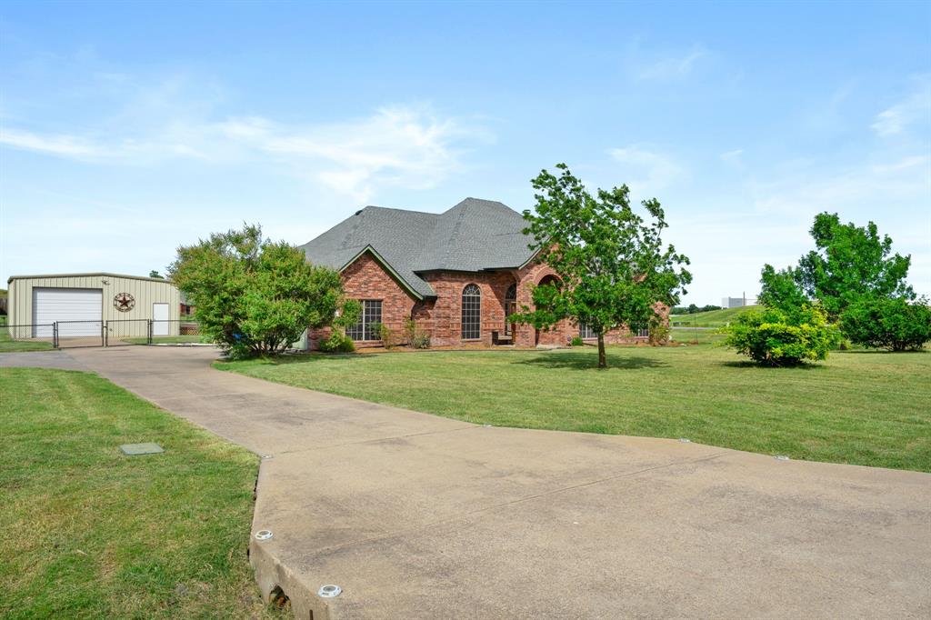 14000 Prairie Circle Property Photo 3