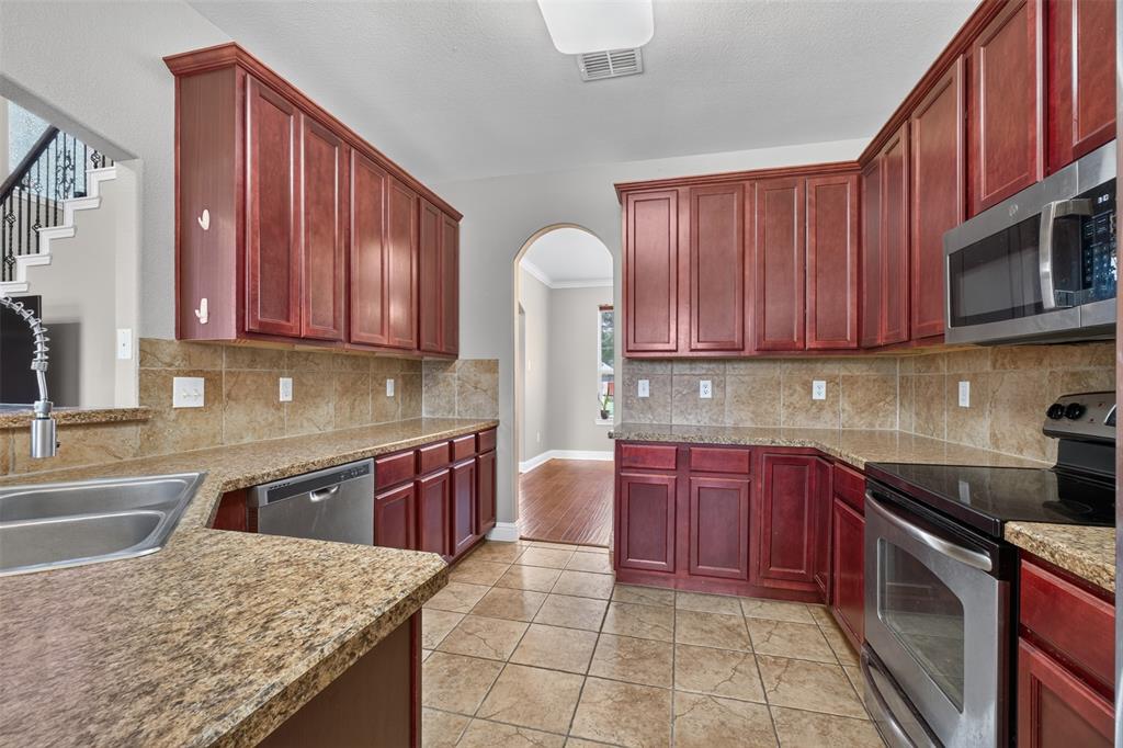 517 Austin Acre Property Photo 12