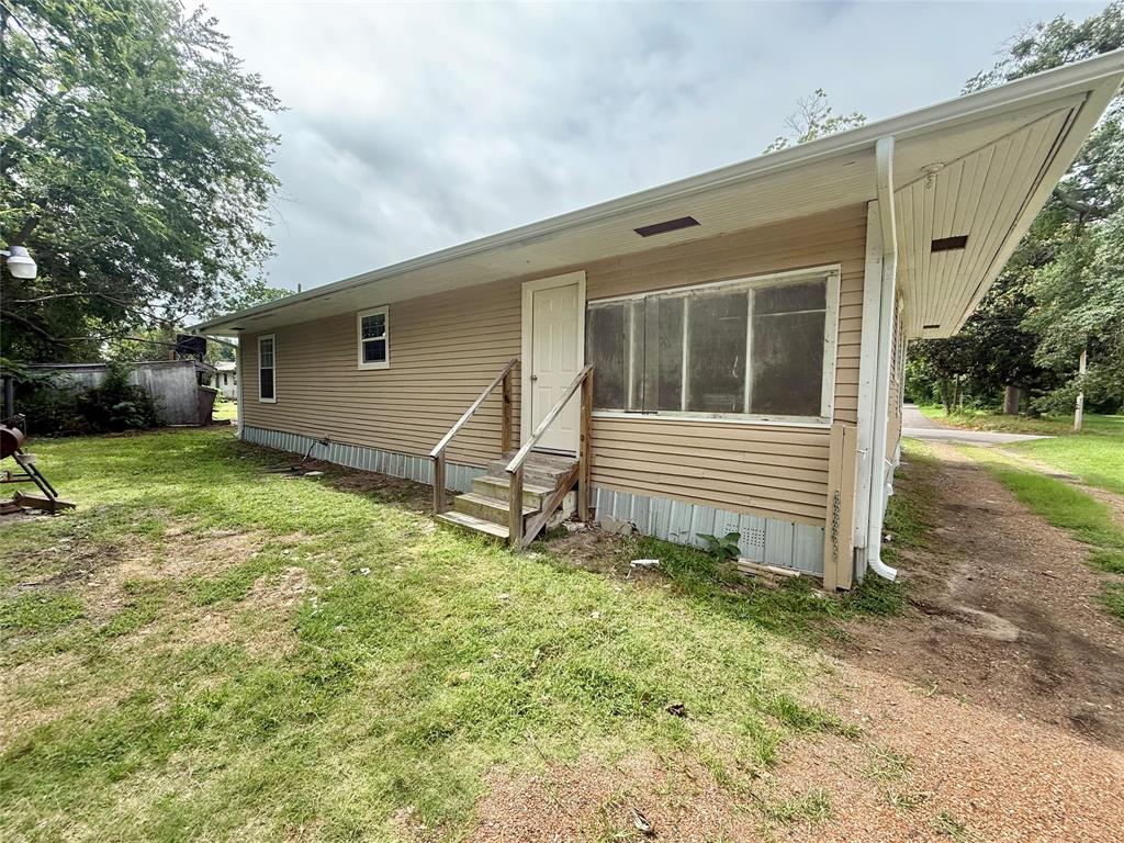 417 Putman Street Property Photo 19