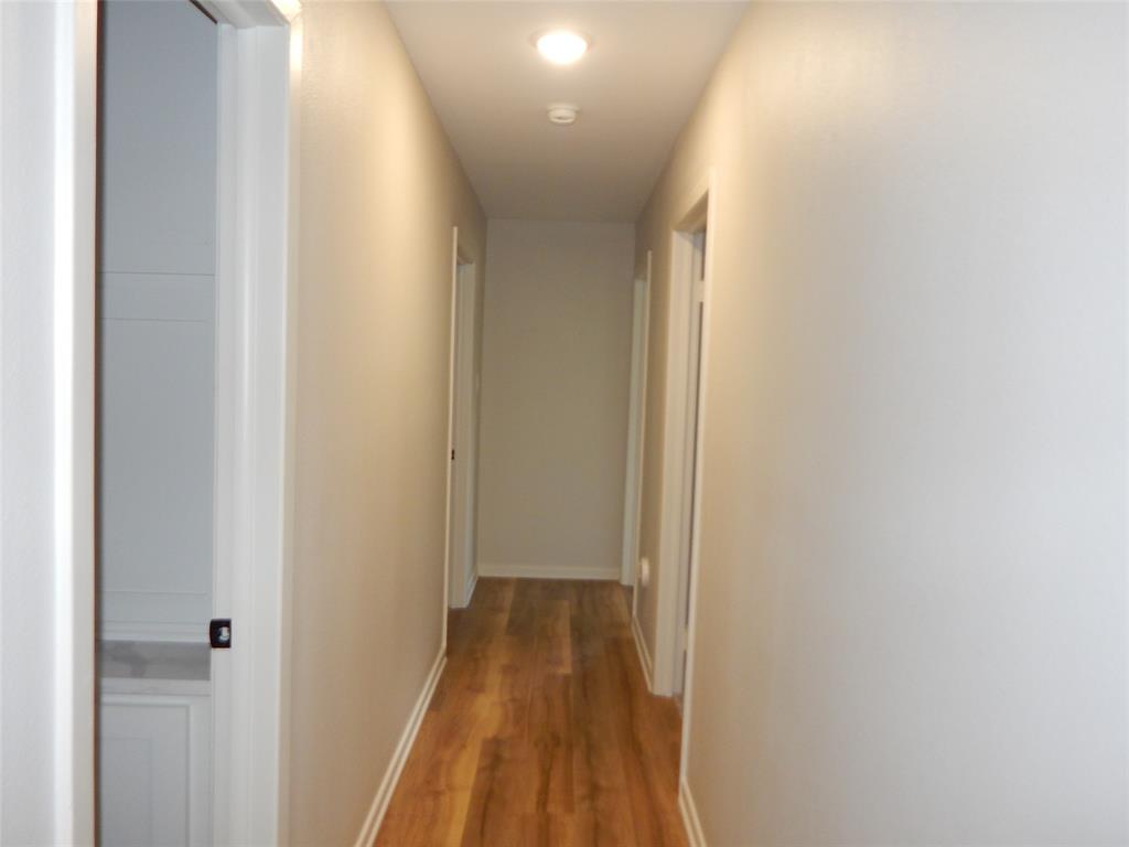 517 Ronnette Drive Property Photo 8