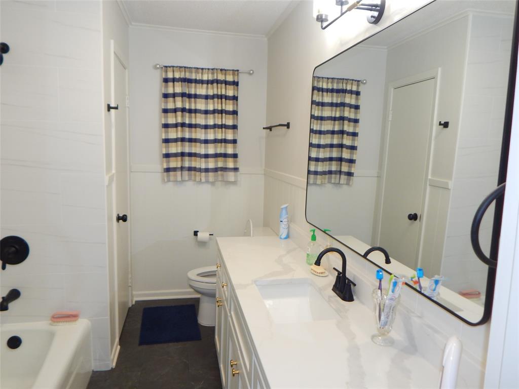 517 Ronnette Drive Property Photo 9