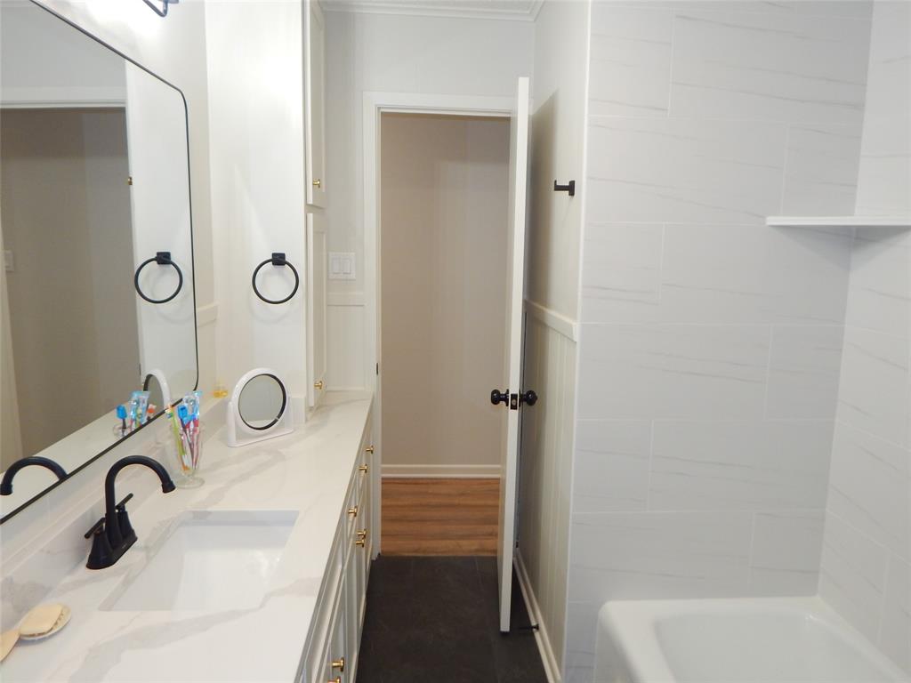 517 Ronnette Drive Property Photo 10