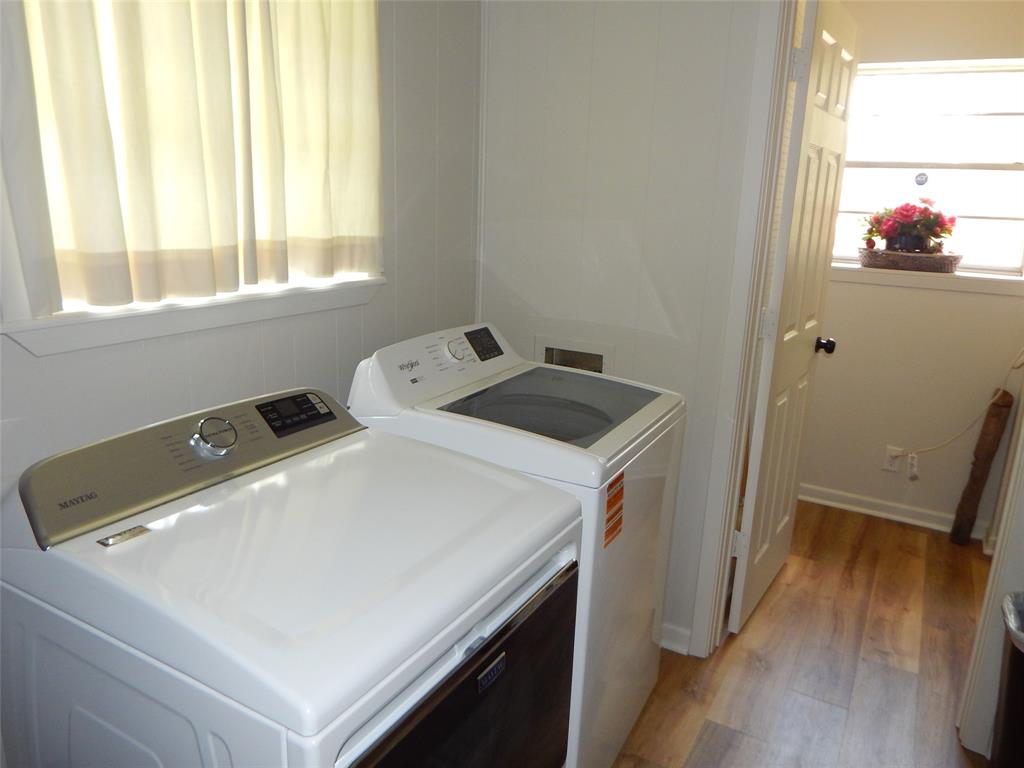 517 Ronnette Drive Property Photo 21