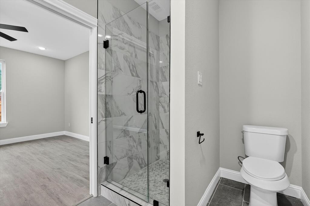 806 Premier Property Photo 11