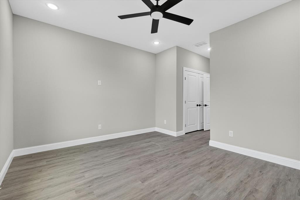 806 Premier Property Photo 20
