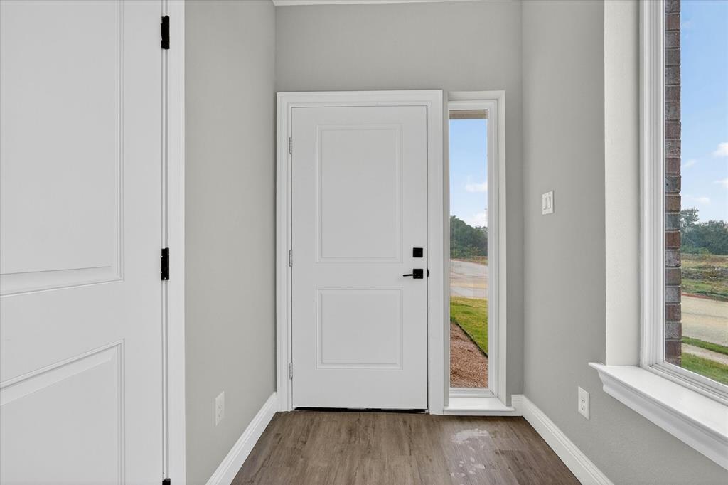 808 Premier Property Photo 4