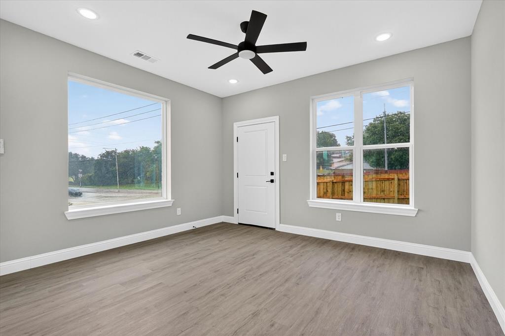 808 Premier Property Photo 9