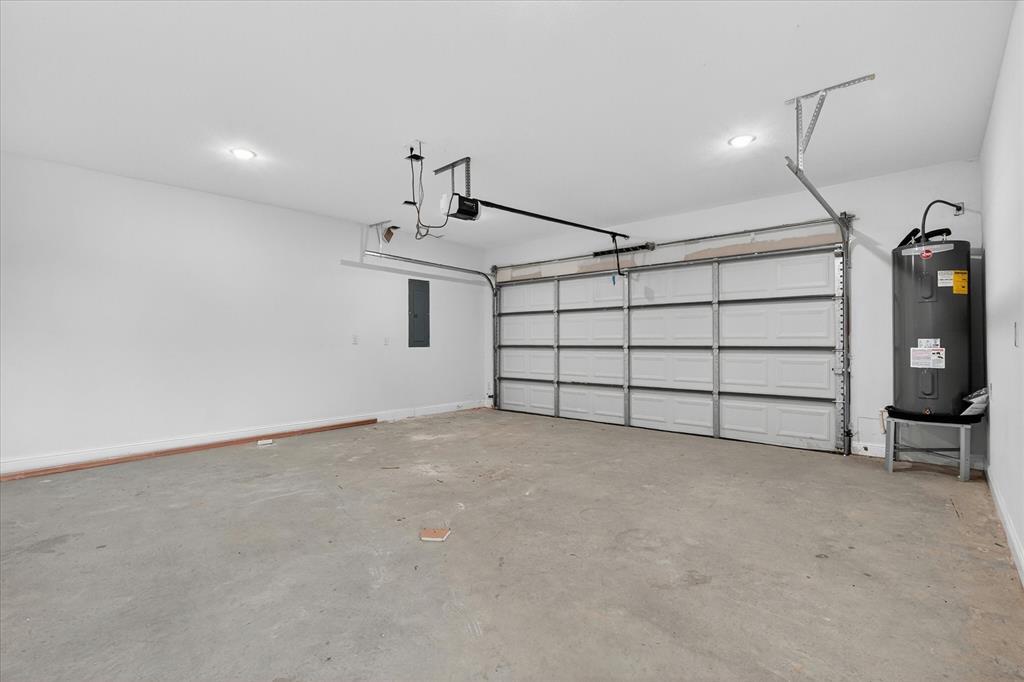 808 Premier Property Photo 30