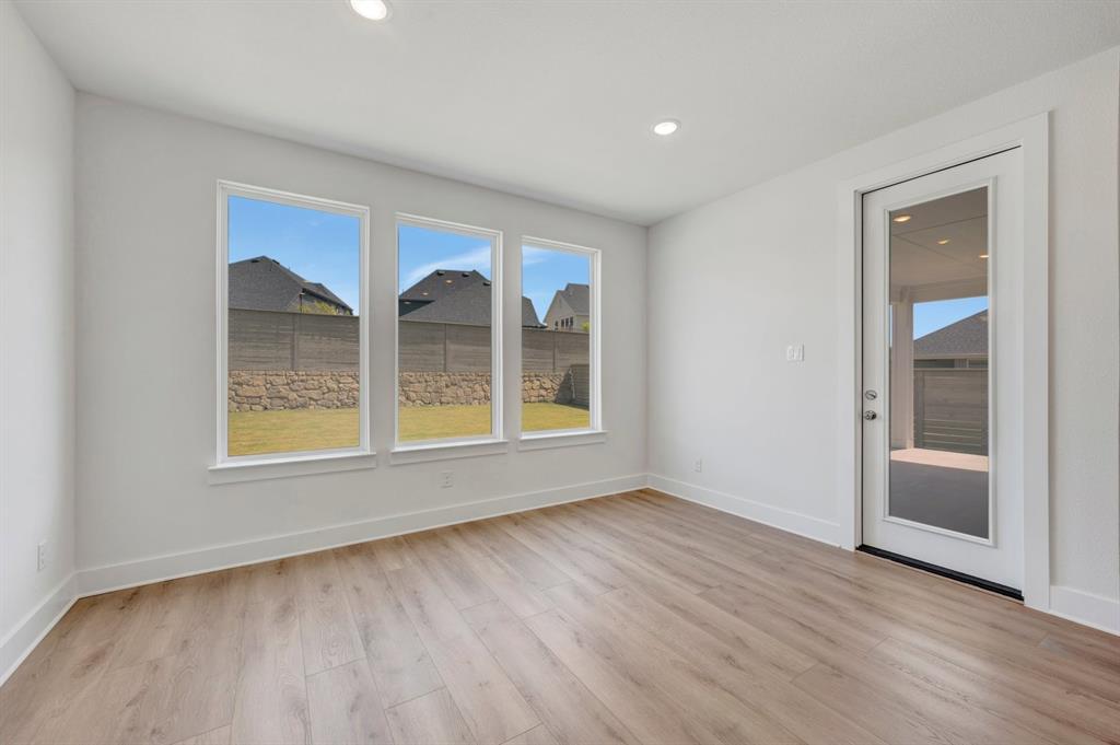 11744 Edgewood Drive Property Photo 31