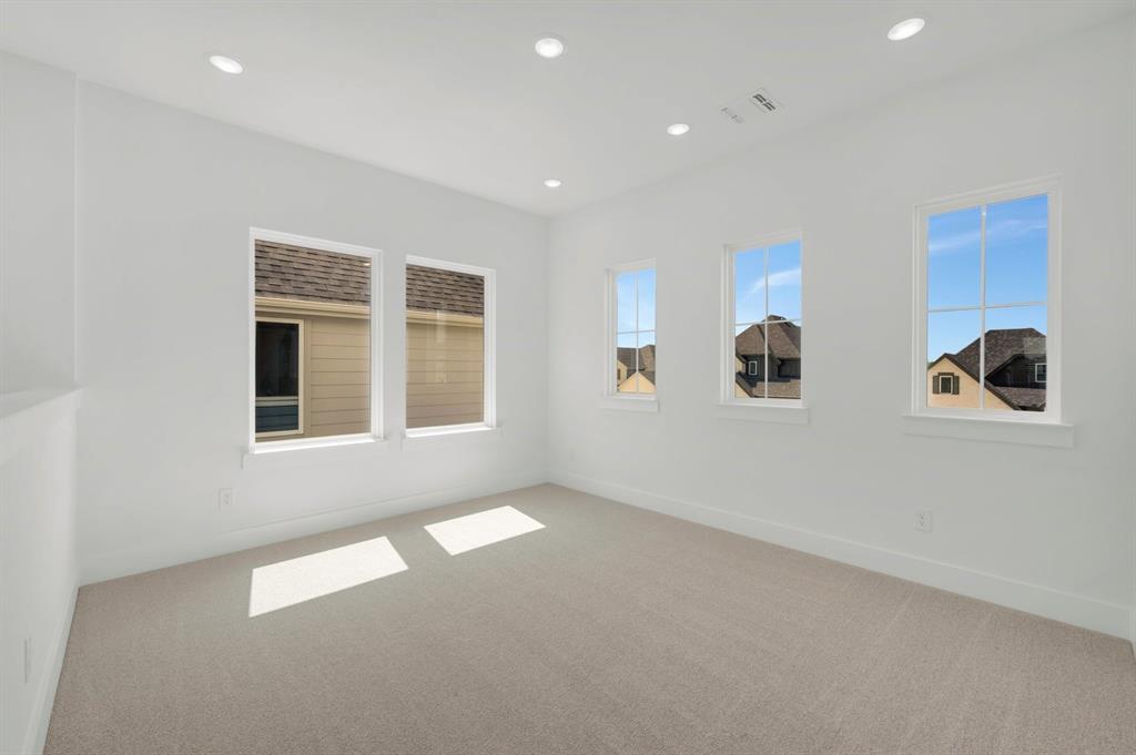 11744 Edgewood Drive Property Photo 33