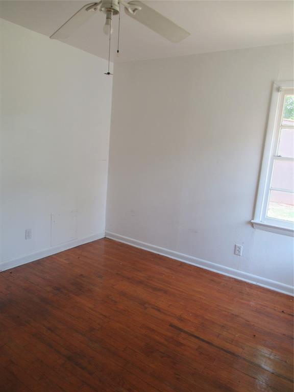3237 Murphy Street Property Photo 9