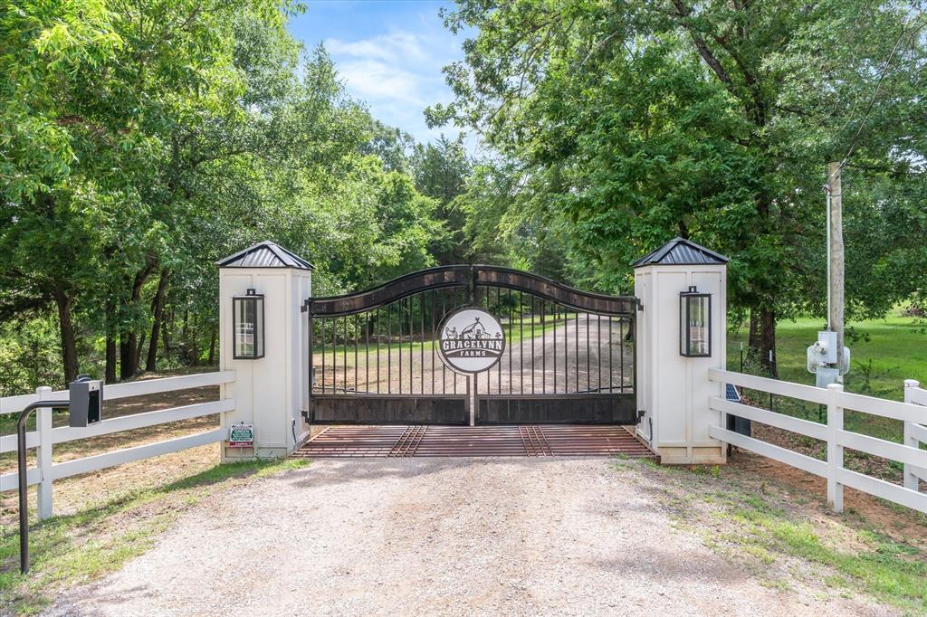 12365 Fm 859 Property Photo 4