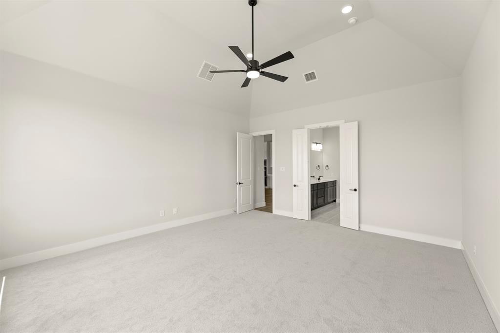 9908 Buckingham Court Property Photo 17