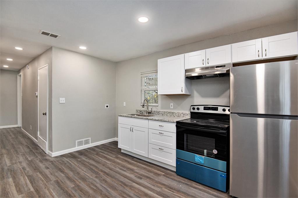 408 Dawson Circle B Property Photo 12