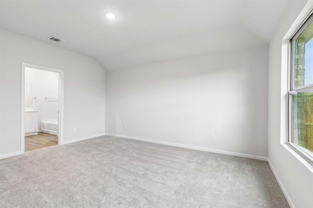 1108 Angus Lane Property Photo 12