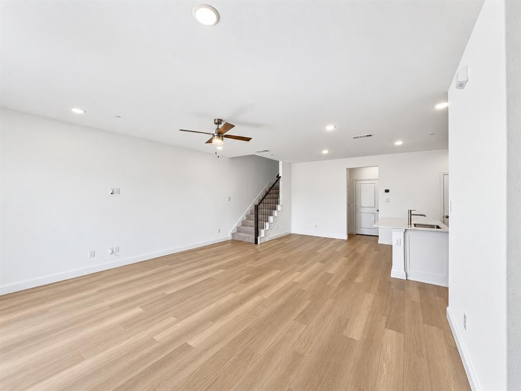 8980 Samara Street Property Photo 2