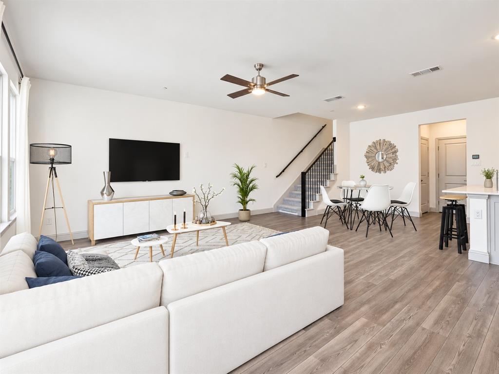 8980 Samara Street Property Photo 3