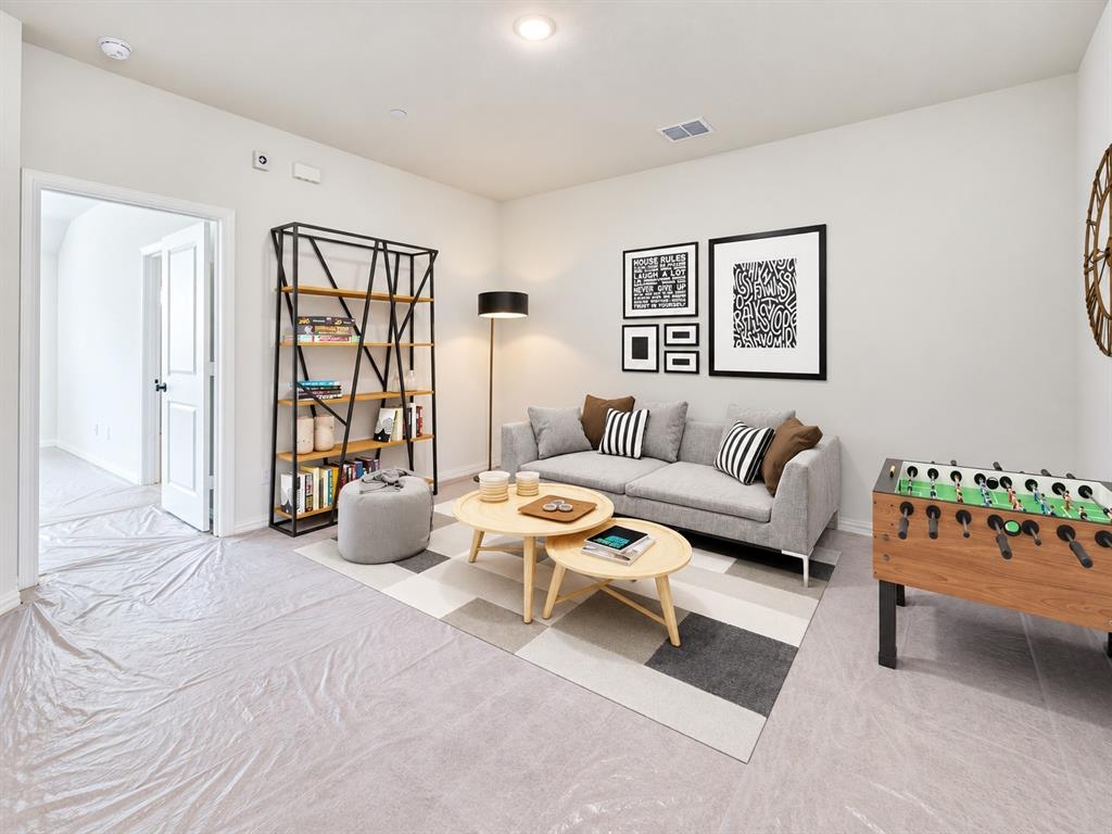 8980 Samara Street Property Photo 14