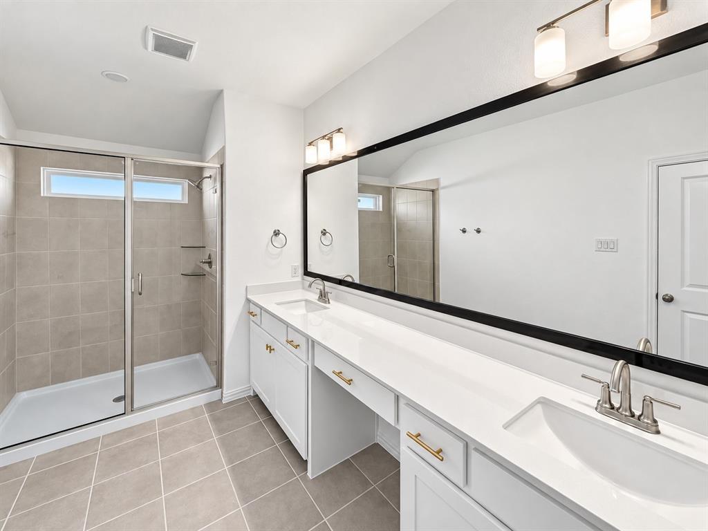 8980 Samara Street Property Photo 18