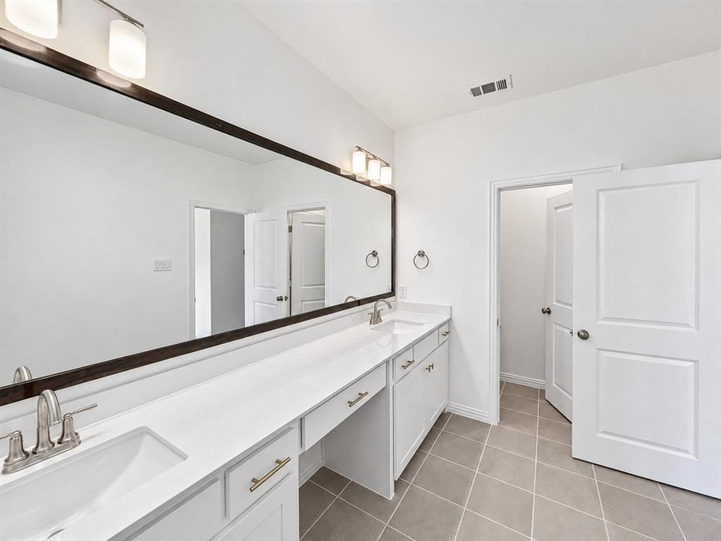 8980 Samara Street Property Photo 19