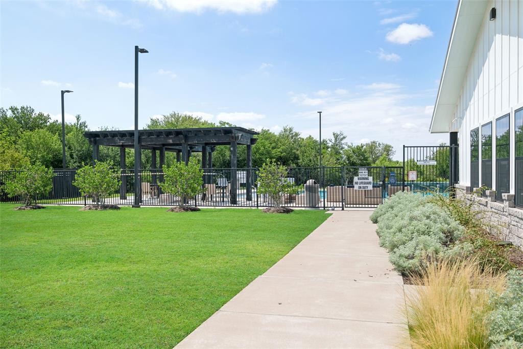 4149 Maclin Drive Property Photo 34