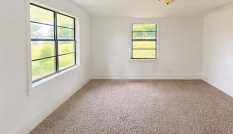 125 W Crawford Street Property Photo 6