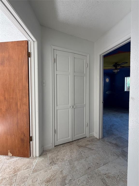 2406 W Broadview Street Property Photo 20