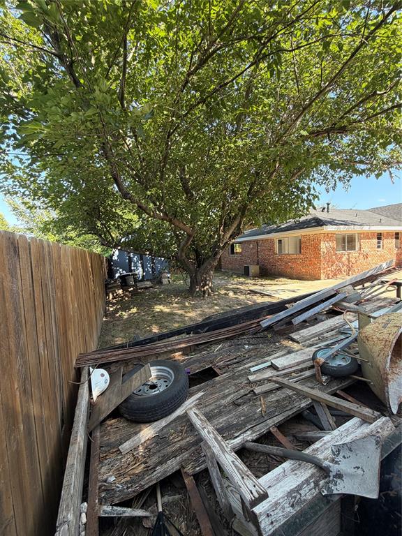 2406 W Broadview Street Property Photo 35