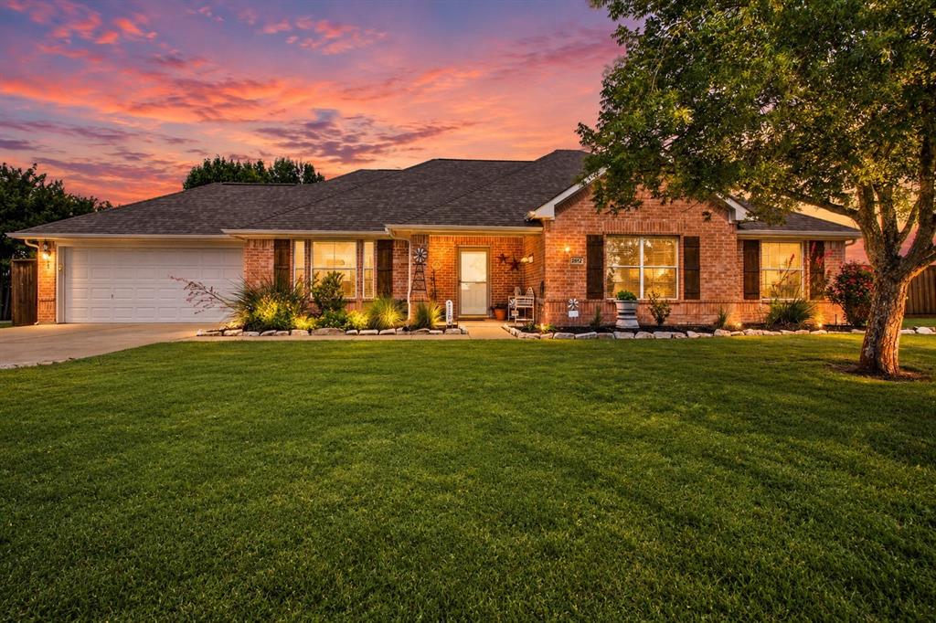 2912 Thousand Oaks Drive Property Photo 1