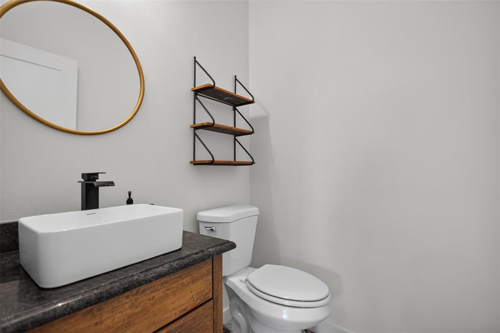 4640 County Road 1040 Property Photo 35