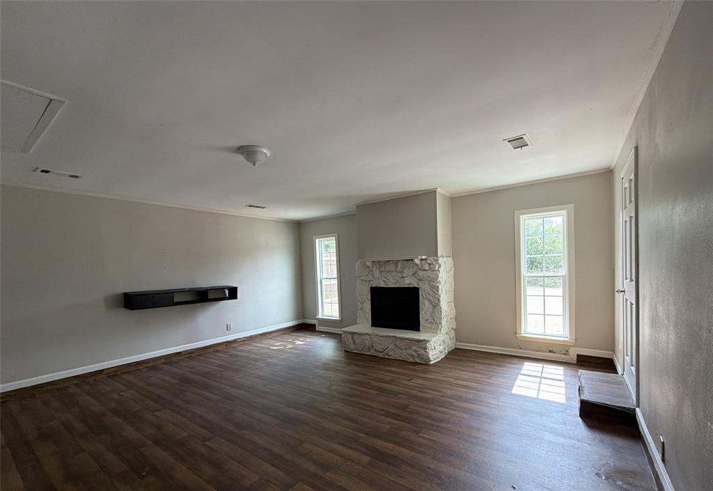 7791 Los Gatos Drive Property Photo 14